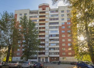 Продается 2-комнатная квартира, 47 м2, Свердловская область, Соликамская улица, 3