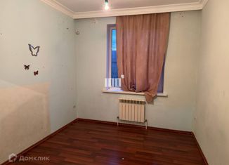 Сдаю 2-ком. квартиру, 65 м2, Дагестан, улица Айвазовского, 17А
