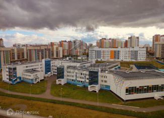 2-ком. квартира на продажу, 54.8 м2, Красноярск, Караульная улица, 40