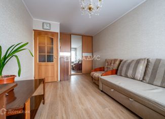 Продажа 1-ком. квартиры, 32 м2, Санкт-Петербург, Бассейная улица, 53, метро Парк Победы