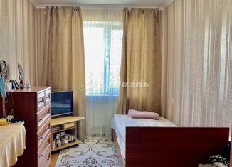 Продам 3-ком. квартиру, 60.1 м2, посёлок городского типа Аэрофлотский, улица Мальченко, 10