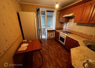 Продам трехкомнатную квартиру, 70 м2, посёлок городского типа Аграрное, Спортивная улица, 12