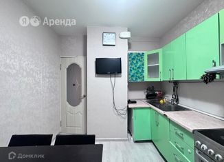 Двухкомнатная квартира в аренду, 52.5 м2, Москва, бульвар Дмитрия Донского, 9к2