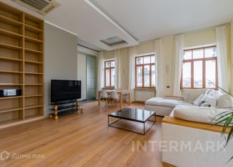 Сдаю 3-комнатную квартиру, 130 м2, Москва, улица Сретенка, 9, улица Сретенка