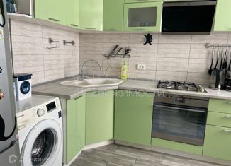 Продаю 2-ком. квартиру, 45 м2, Бахчисарай, улица Фрунзе, 25