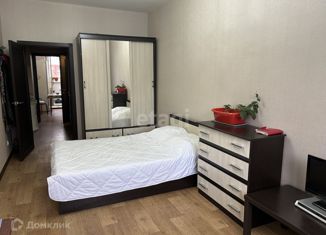 Продам 2-ком. квартиру, 55 м2, Нижневартовск, улица Льва Толстого, 13