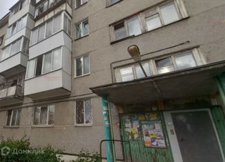 Продается 1-ком. квартира, 28 м2, Екатеринбург, проспект Седова, 38, проспект Седова