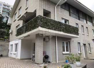 Продам дом, 382.6 м2, Алушта, Советская площадь