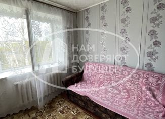 Продам комнату, 13.6 м2, Лысьва, улица Смышляева, 106