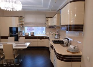 Продаю дом, 189.2 м2, село Воскресенское, село Воскресенское, 83