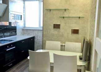 Продажа 2-ком. квартиры, 56 м2, Москва, Рождественская улица, 16, метро Некрасовка