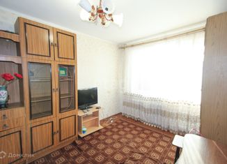 Продажа 2-комнатной квартиры, 44 м2, Тобольск, 7-й микрорайон, 20