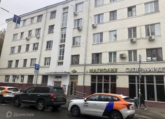 Продается трехкомнатная квартира, 63 м2, Москва, Большая Пионерская улица, 40с1, Большая Пионерская улица