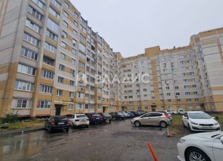 Продается 2-комнатная квартира, 62.5 м2, Тамбов, улица Киквидзе, 73В, Советский район