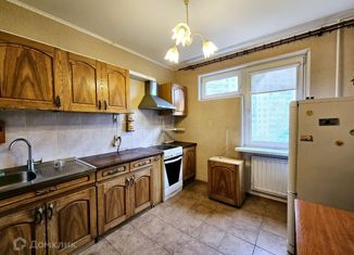 Продам 2-ком. квартиру, 55 м2, Санкт-Петербург, Комендантский проспект, 32к2