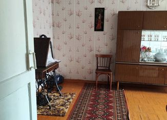 Продаю 2-комнатную квартиру, 42.5 м2, Ялуторовск, Советская улица, 2