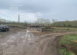 Продаю земельный участок, 15 сот., деревня Малиновка, Красная улица