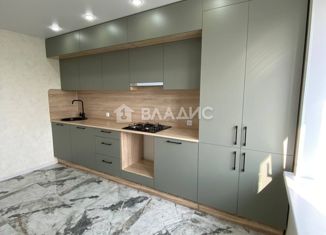 Продажа 2-ком. квартиры, 57 м2, деревня Савино, улица Савино, 44