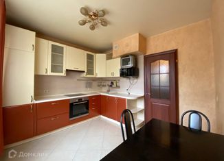 Продается 3-комнатная квартира, 74.2 м2, Москва, Витебская улица, 3к1, Витебская улица