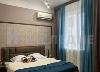 Продам 4-комнатную квартиру, 149 м2, Волгодонск, Логовская улица, 2