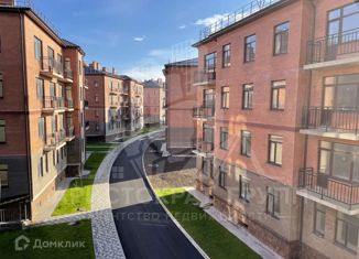 Продается 1-комнатная квартира, 45 м2, Железноводск, Спортивная улица, 1Б