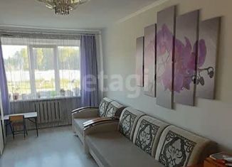 Продается 3-комнатная квартира, 59.3 м2, Челябинская область, Школьная улица, 2
