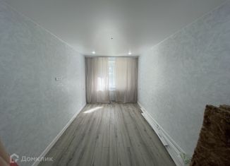Продается двухкомнатная квартира, 60 м2, Саратов, 1-й Топольчанский проезд, 7, жилой район Солнечный-2