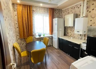 Сдача в аренду 3-ком. квартиры, 70 м2, Губкинский, 13-й микрорайон, 5