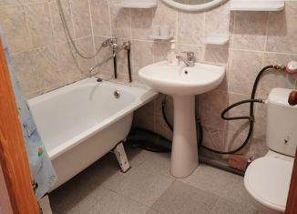 2-комнатная квартира на продажу, 45.4 м2, поселок Прогресс, Красноармейская улица, 3