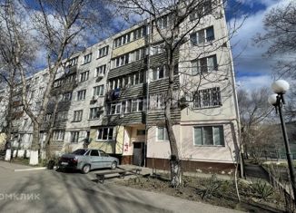 Продам 2-комнатную квартиру, 53.2 м2, Карачаево-Черкесия, улица Лободина, 61