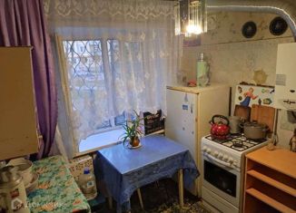 Продаю 2-ком. квартиру, 44 м2, Самара, метро Российская, улица Мичурина, 137