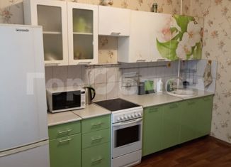 Продаю 3-ком. квартиру, 97.3 м2, Москва, улица Маршала Савицкого, 18к2, улица Маршала Савицкого