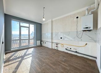 Продам 2-ком. квартиру, 68 м2, Нальчик, улица Шарданова, 52, район Хладокомбинат