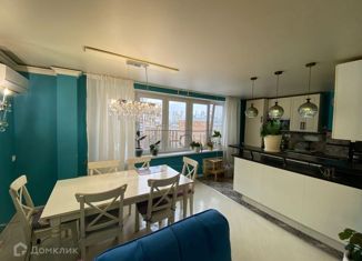 Продаю 3-комнатную квартиру, 116 м2, Москва, Октябрьская улица, 91к2, Октябрьская улица