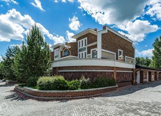 Продаю таунхаус, 630 м2, деревня Семенково, Центральная улица, 8