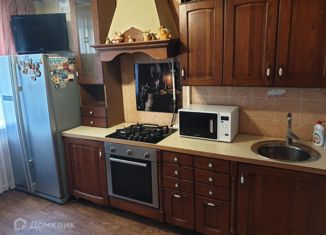 Сдам в аренду 1-ком. квартиру, 41 м2, деревня Яковлевское, деревня Яковлевское, 27