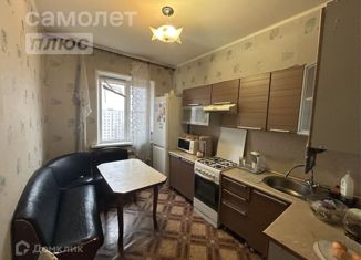 Продаю 2-комнатную квартиру, 61.1 м2, Астрахань, улица Валерии Барсовой, 15к4
