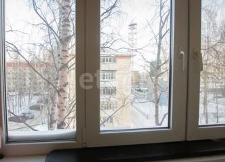 Продам 2-комнатную квартиру, 46.9 м2, Нефтеюганск, 1-й микрорайон, 1