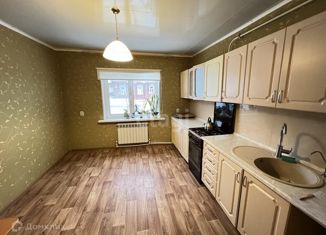 Продаю дом, 76.8 м2, поселок городского типа Красное-на-Волге, Садовая улица, 28