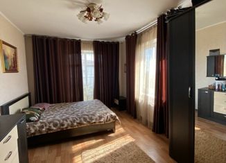 Аренда 2-комнатной квартиры, 64 м2, Крымск, Адагумская улица, 286