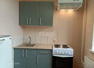 Продаю 1-ком. квартиру, 32 м2, Кемерово, проспект Шахтёров, 80