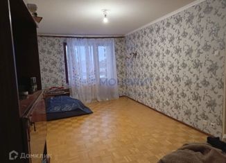 Продам 3-комнатную квартиру, 66.4 м2, посёлок Новосмолинский, Танковая улица, 10