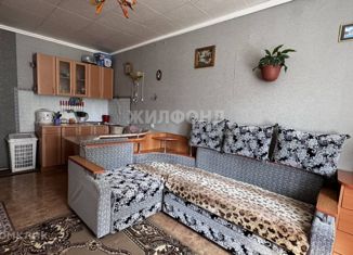 Продам комнату, 18.2 м2, Новосибирск, улица Зорге, 10