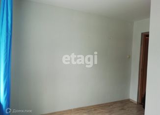 Трехкомнатная квартира на продажу, 59 м2, село Ярково, улица 30 лет Победы, 21