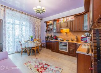 Продам трехкомнатную квартиру, 107 м2, Санкт-Петербург, Петергофское шоссе, 53