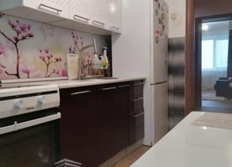 Продажа 3-ком. квартиры, 66 м2, Артём, Каширская улица, 10