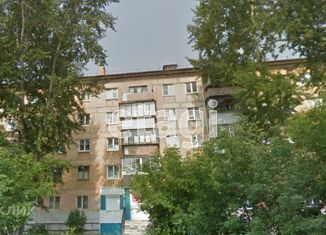 Продаю двухкомнатную квартиру, 47.7 м2, Сатка, Пролетарская улица, 39
