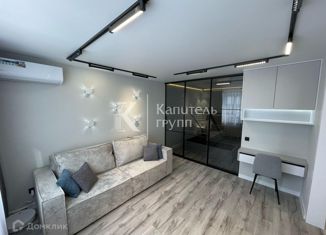 Продажа 1-ком. квартиры, 41 м2, Тюмень, улица Александра Митинского, 4, Восточный округ