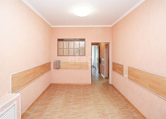 Продажа офиса, 68.9 м2, Мегион, улица Нефтяников, 9