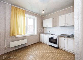 Продам однокомнатную квартиру, 38 м2, Новосибирск, улица Родники, 1